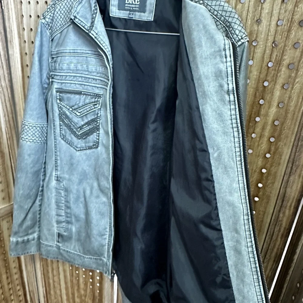 BKE Men’s Gray Moto Bomber Jacket Leather Look Embroidered Size L